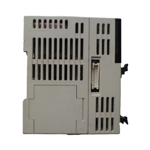 Industrielle Steuerungen Programmier bare Logik ControllerFX3U-64MT/ES-A FX3U-24MR/24MT FX3U-232BD FX3U-64CCL FX3U-ENET-ADP FX3U-4HSX-ADP