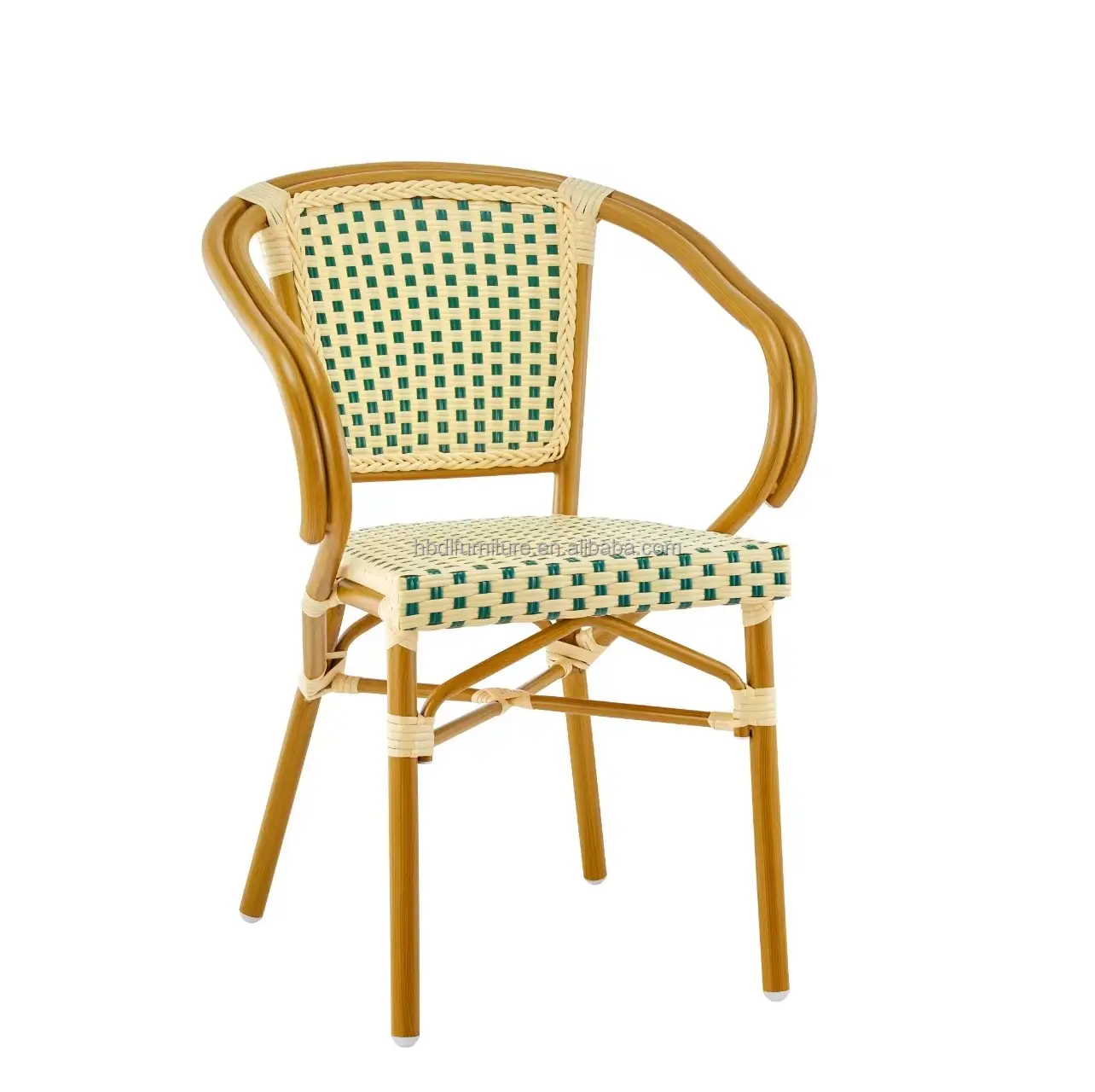 Großhandel Kunststoff Rattan-Stuhl kann gestapelt werden Garten Terrasse Taverne im Freien Armlehnen-Stuhl Armlehnen-Stuhl mit verschiedenen Farben