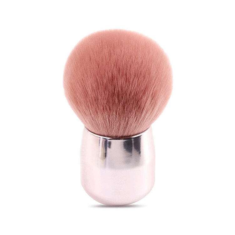 blusher brush