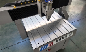 小型ATC 3轴4轴6060 6090数控木工刳刨机带水槽台 - Product Image 6