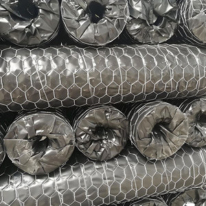 Kanatlı muhafazalar altıgen tel örgü için dayanıklı galvanizli altıgen tel örgü tavuk kafesi örgü - Product Image 3