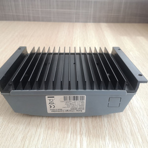 12v 24v 36v 48v 60a PWM Dc太阳能充电控制器自动最大功率点跟踪多负载工作模式控制器 - Product Image 4