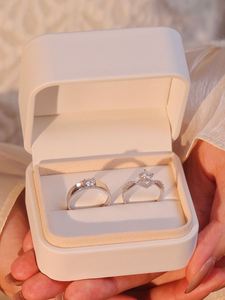 恋人のためのホット販売メッキカップルリングファッション調節可能なオープンジルコンリング結婚式の婚約ジュエリー