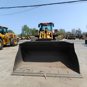 Second-hand Weichai Leiwo <strong>Loader</strong> for Sale. 3.5m&sup3; Bucket. High Efficiency in <strong>Loading</strong> and <strong>Unloading</strong>. - Product Image 1
