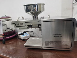 Popular for Family <strong>Use</strong>! Mini <strong>Automatic</strong> Oil Press Machine HJ-P10 on Sale Coconut Oil Extracting Machine - Product Image 5