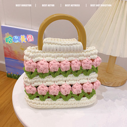 blanc cassé x vert fruit x rose clair
