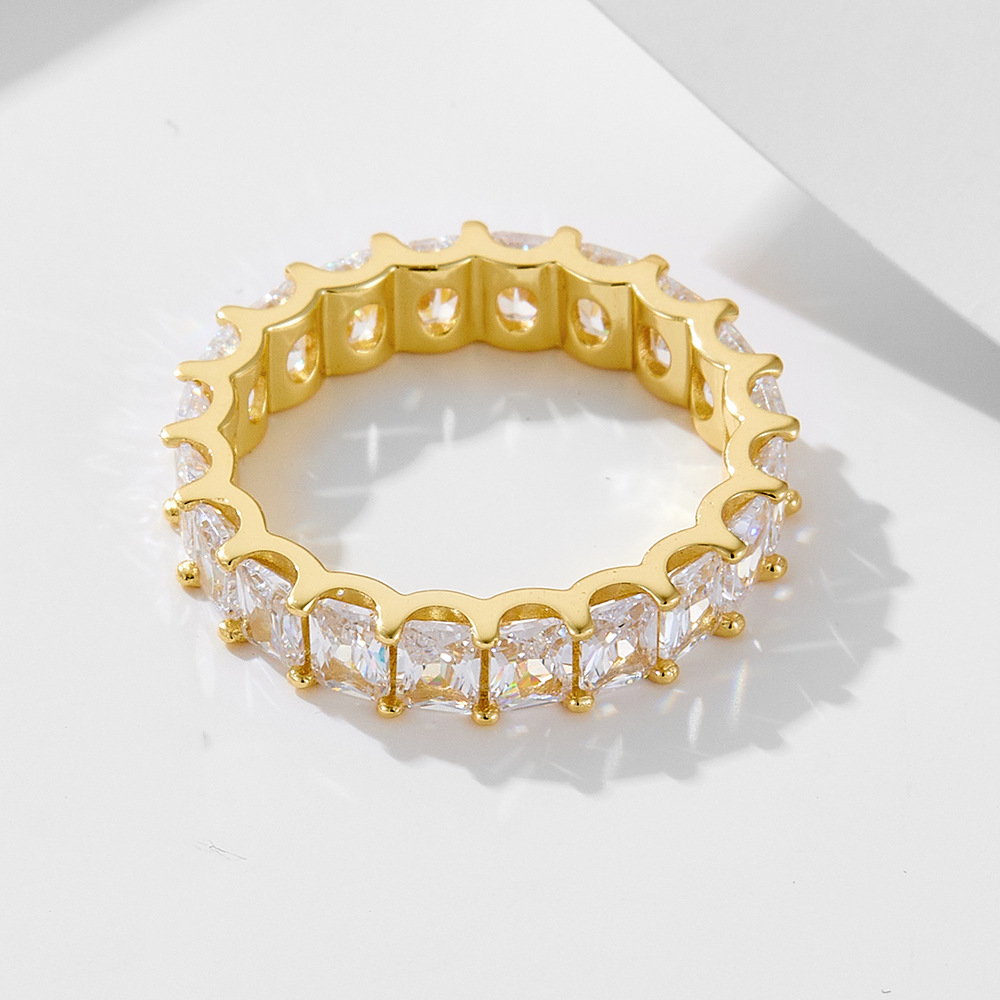 secondary ring gold