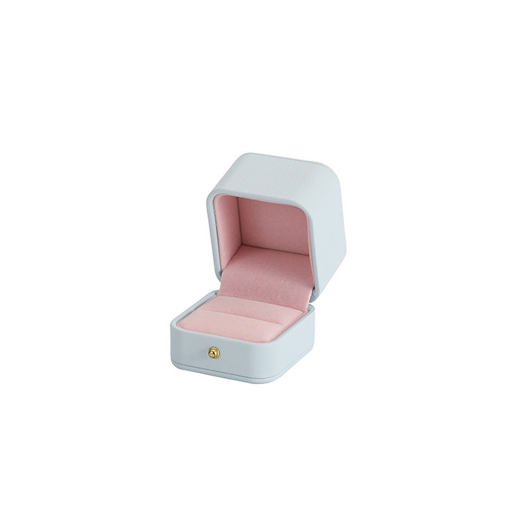 Ring box