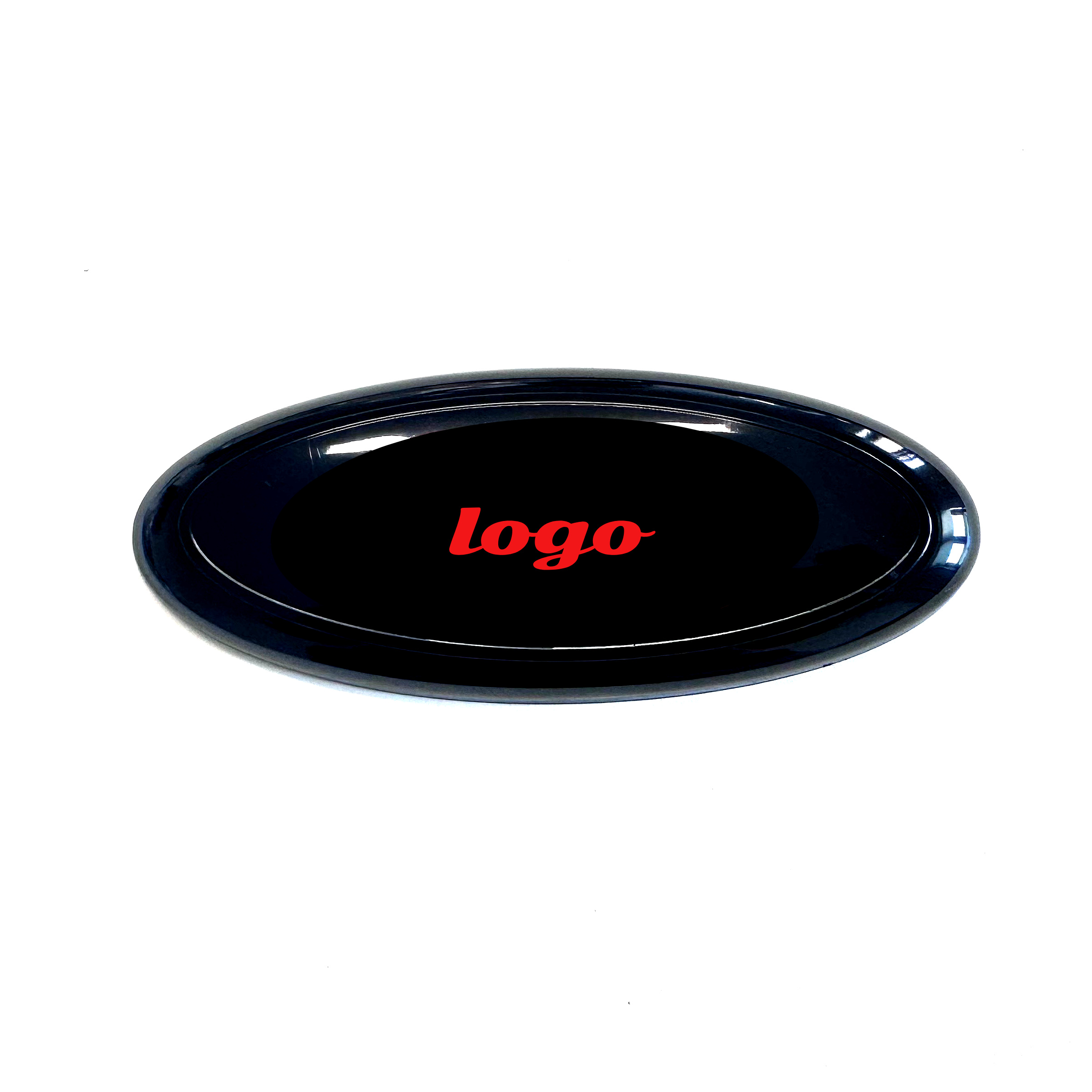 Insignia negra + logo rojo