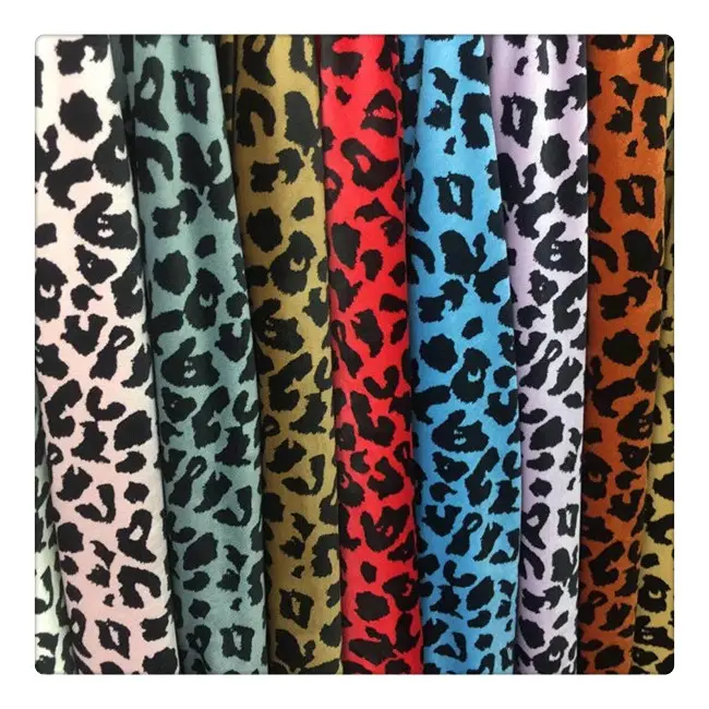 Vestuário de poliéster impresso de leopardo, venda quente, bloqueio de luxo, veludo, malha, tecido