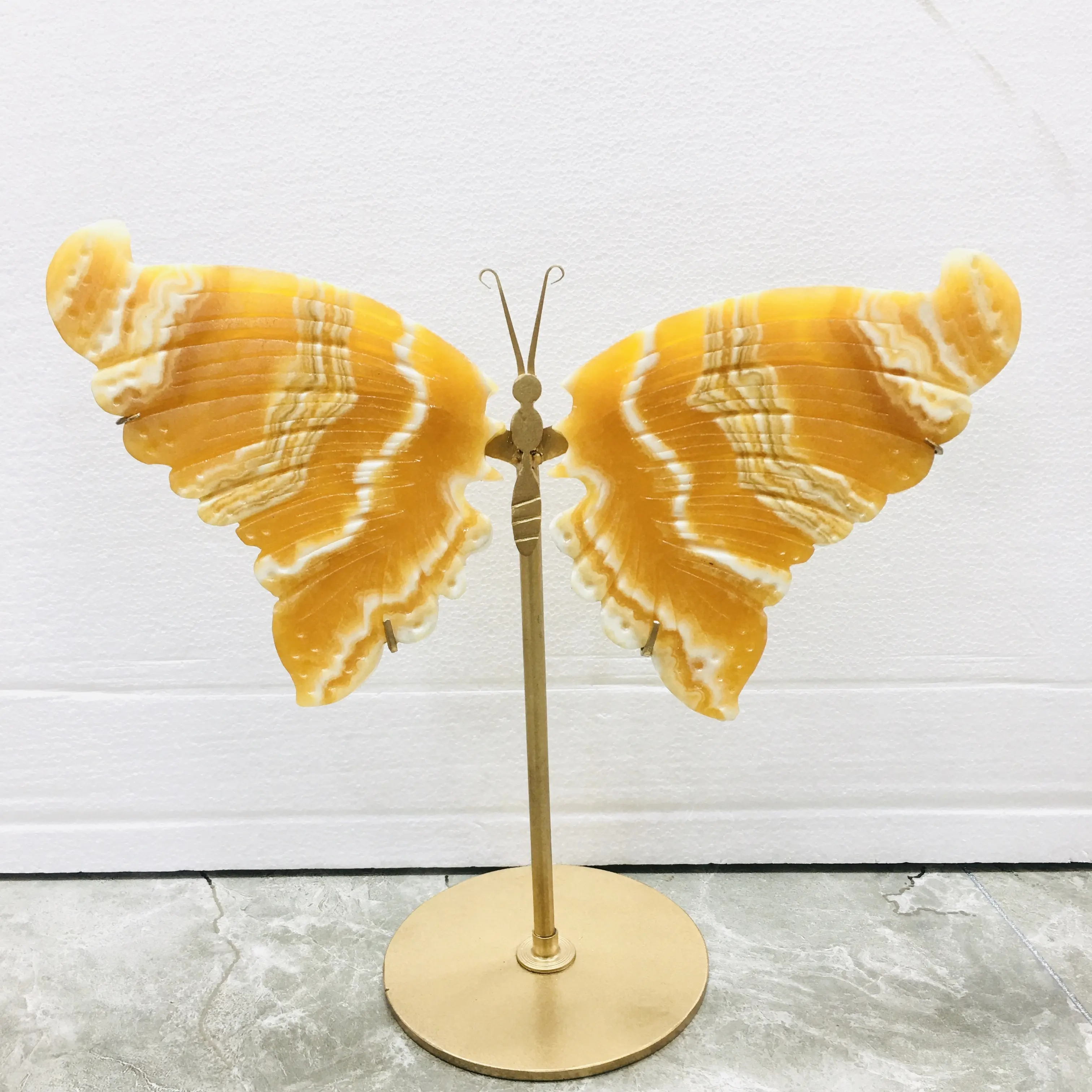 Nuovi prodotti ali di farfalla naturali ali d'angelo intagliate a mano ali di cristallo intagliate per la decorazione