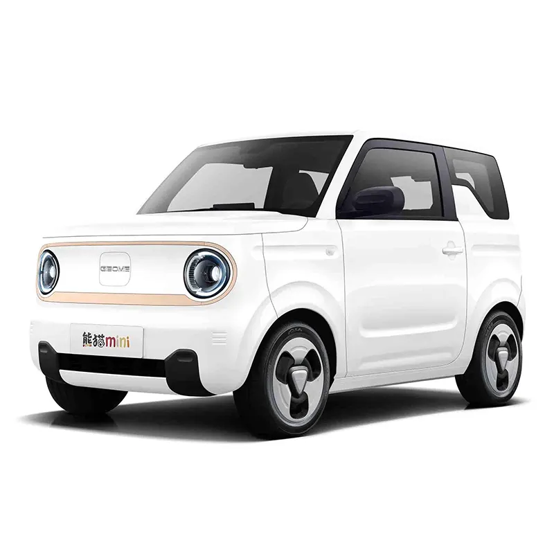 Sıcak satış 200km aralığı 2023 GEELY Panda şövalye Mini EV araba 4 koltuklar için sevimli küçük elektrikli ucuz araba yetişkin