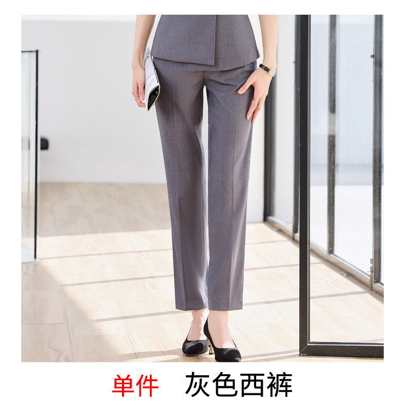 gray pants