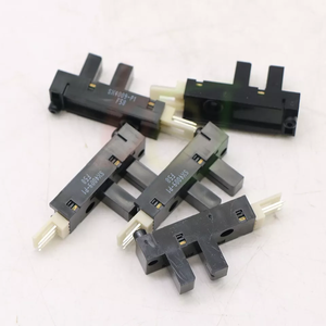 Toptan EE-SX4009-P1 PLC denetleyici yeni orijinal depo marka PLC programlama denetleyici - Product Image 1