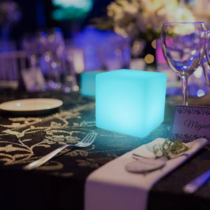 Kích thước nhỏ <span class=keywords><strong>Led</strong></span> Cube chiếu sáng chiếu sáng trang trí cho bóng Nhà ánh sáng ban đêm hoặc bảng sử dụng thanh ghế Loại sản phẩm - Product Image 1