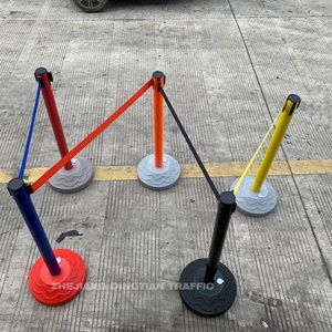 Giá rẻ Nhựa đám đông kiểm soát hàng rào nước đầy có thể thu vào vành đai nhựa stanchion cực an toàn có thể thu vào cô lập vành đai - Product Image 3