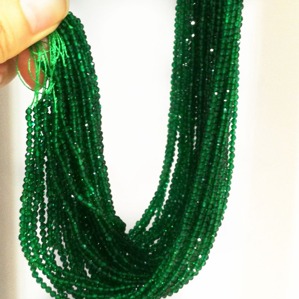 สีเขียว