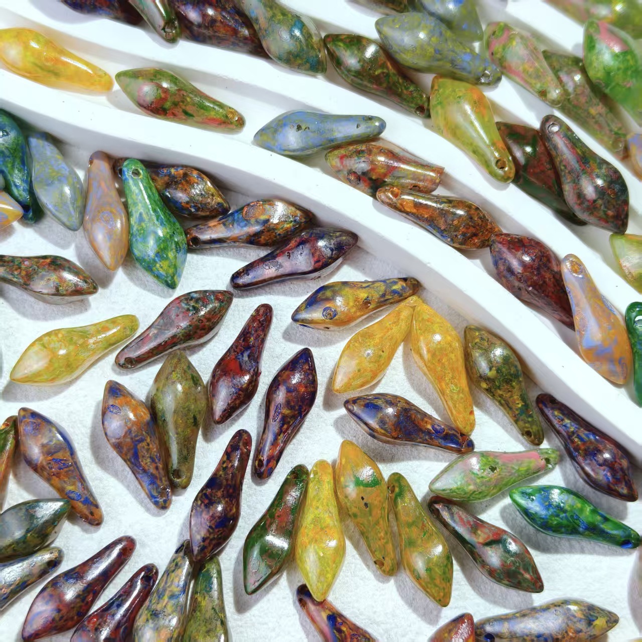 Tapered bead 6.5*7.5*18.5mm