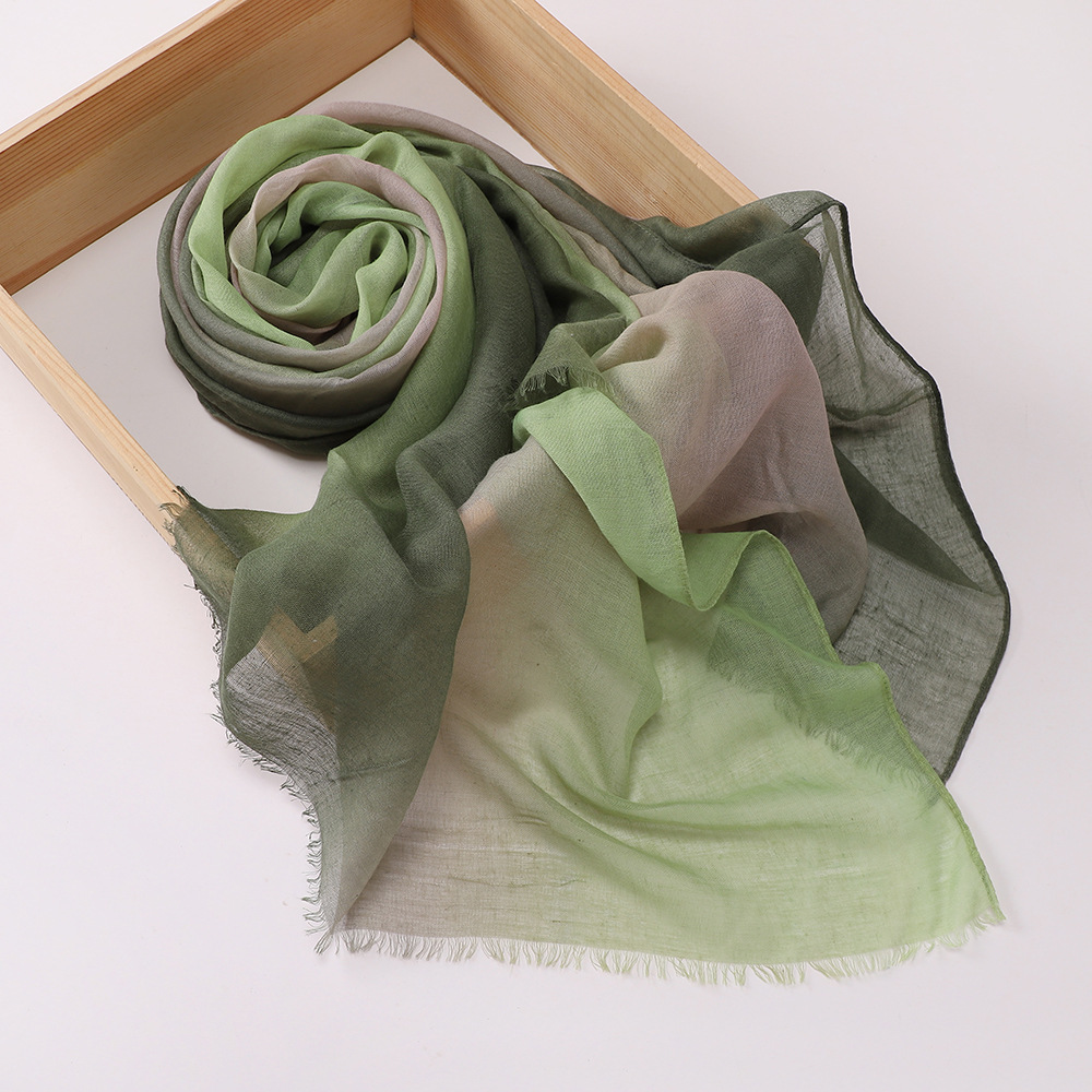 2- Vert clair Vert foncé