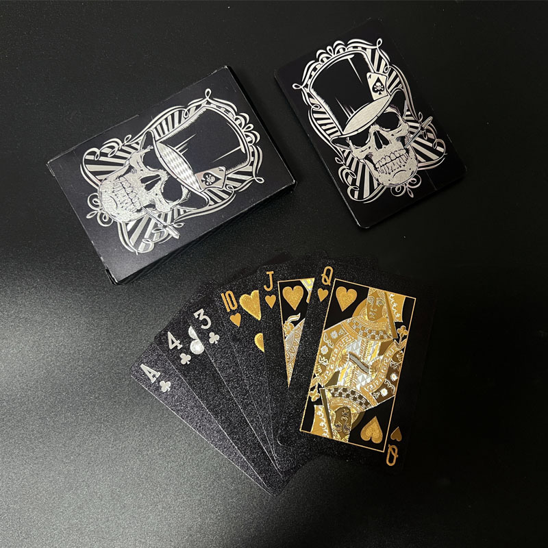 Silver de foil playing card