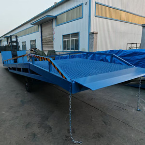 CE Mobile Boarding Bridge Manual Power Forklift <strong>Loading</strong> Ramp Used Lifting <strong>Platform</strong> <strong>Container</strong> <strong>Loading</strong> <strong>Unloading</strong> Storage Dock - Product Image 5