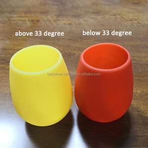 Tiệc cưới ly biểu tượng tùy chỉnh & màu sắc xách tay <span class=keywords><strong>uv</strong></span>-phản ứng màu sắc thay đổi Silicone uống cup không thể phá vỡ ly rượu ly - Product Image 2