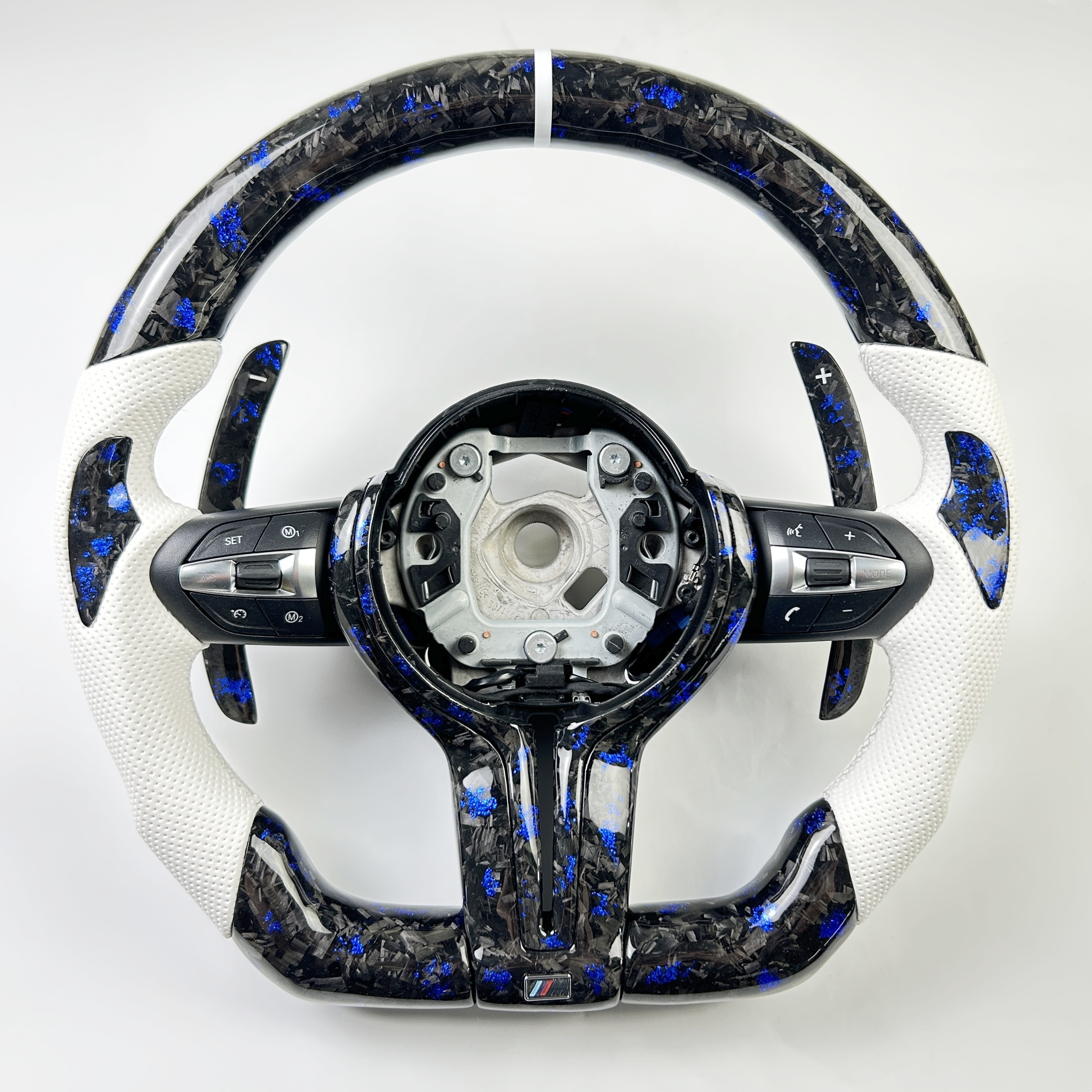 Fibra de carbono forjada
