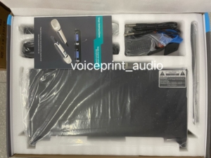 SKM9000カラオケ講義を歌うための2チャンネルUHFプロフェッショナルワイヤレスハンドヘルド会議マイクシステム - Product Image 2