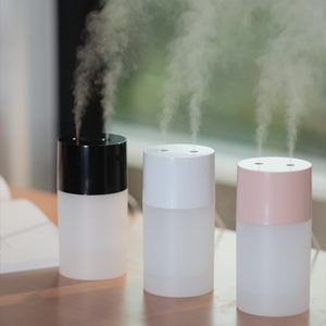 โมเดิร์น 270ml สเปรย์คู่ฉายความชื้นแบบพกพา USB Mist รถความชื้นน้ําน้ํามันหอมระเหยกระจายกลิ่นหอม DQ117 - Product Image 1