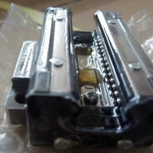Japan <strong>Linear</strong> Guide HSR15 HSR20 HSR25 HSR30 HSR35 HSR45 HSR55 <strong>Linear</strong> <strong>Rail</strong> <strong>and</strong> <strong>Slide</strong> Block - Product Image 3