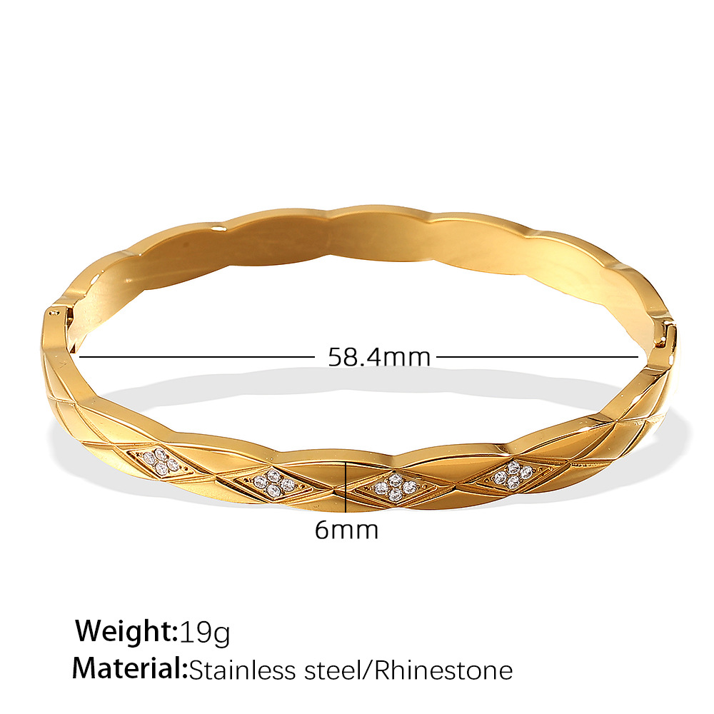SZ211WEG White Diamond Gold Bracelet