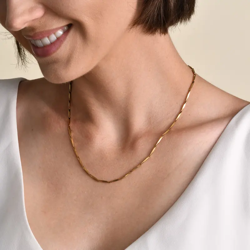 Wholesale Spot Stainless Steel Melon Seed Chain Jewelry Necklace Can Be Folded Wear Electroplated 18k Gold Simple women Necklace