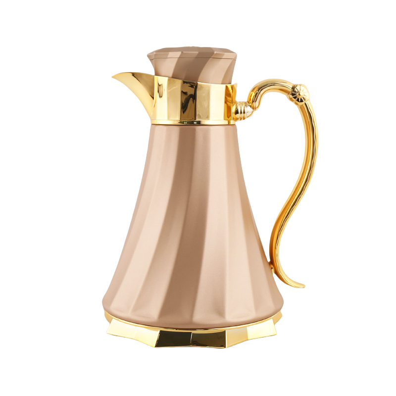 สีดำสีกากี