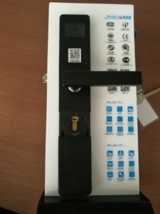 Blocco con codice QR per porta scorrevole con serratura intelligente con serratura a gancio - Product Image 4