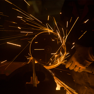 DELUN fabrika uluslararası standart endüstriyel kullanım 4 inç kesme Metal ve paslanmaz çelik için