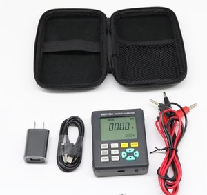 Signal <strong>Measurement</strong> <strong>Output</strong> Functions Handheld Current Voltage Process Calibrator Used in Laboratory Industrial