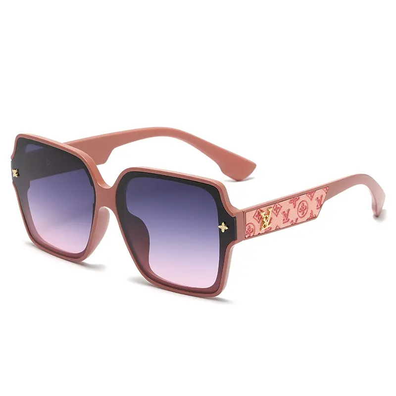 Nouvelle mode Lunettes de soleil UV400 carrées personnalisées pour femmes Lunettes de soleil de marque de designer pour femmes