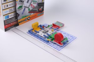 ZNATOK # Arduino Basic | Комплект электроники для детей (английская упаковка), научная игрушка