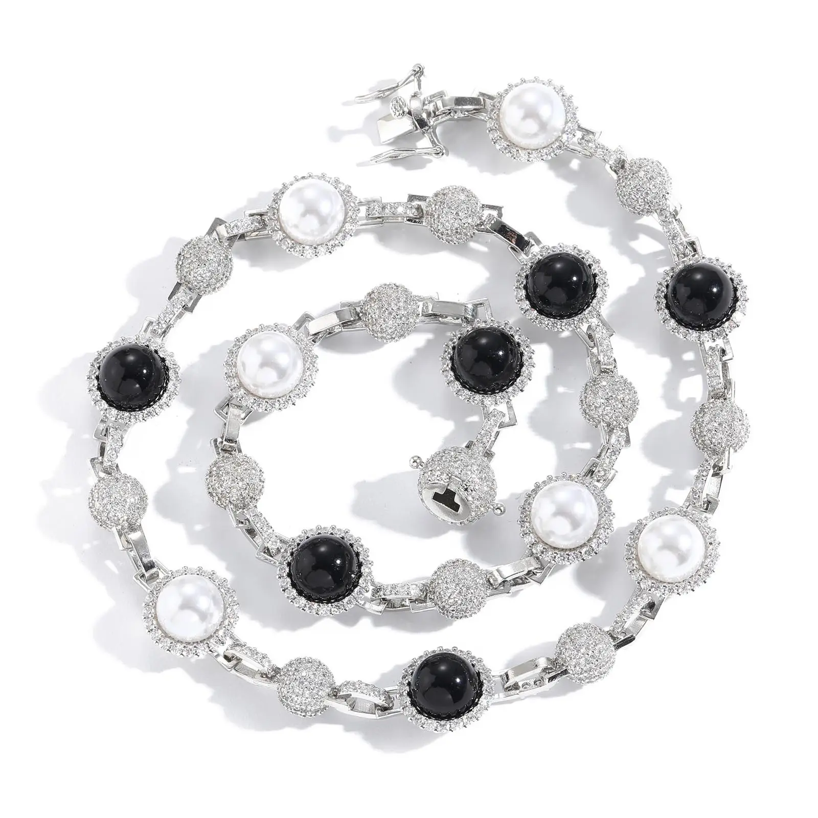 Hip Hop Micro Set Zircon Noir et Blanc Collier de Perles pour Hommes Personnalisé Tendance Rétro Superposition Chaîne Accessoires