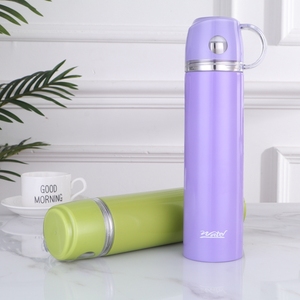 2025 en popüler ürün 500ml spor tüm satış çift duvar yeniden kullanılabilir su şişesi paslanmaz çelik su saplı şişe fincan