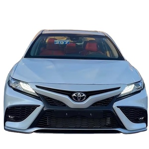 Mükemmel kullanılan Toyota Camry SE V6 3.5L 2023 Model yılı benzinli FWD iyi devam etmeye hazır - Product Image 2