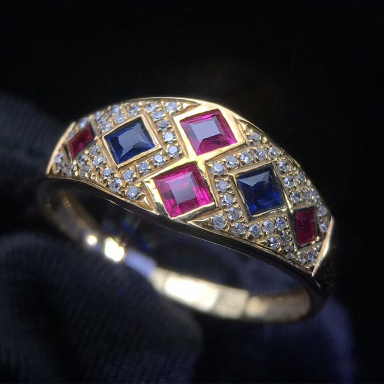 Or 18k 0.6ct Rubis saphir