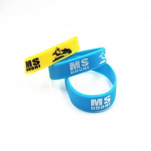 2024 Hot Bán nổi tiếng Ấn Độ thể thao MS dhoni Silicone dây đeo cổ tay Debossed khuyến mại Vòng đeo tay - Product Image 4
