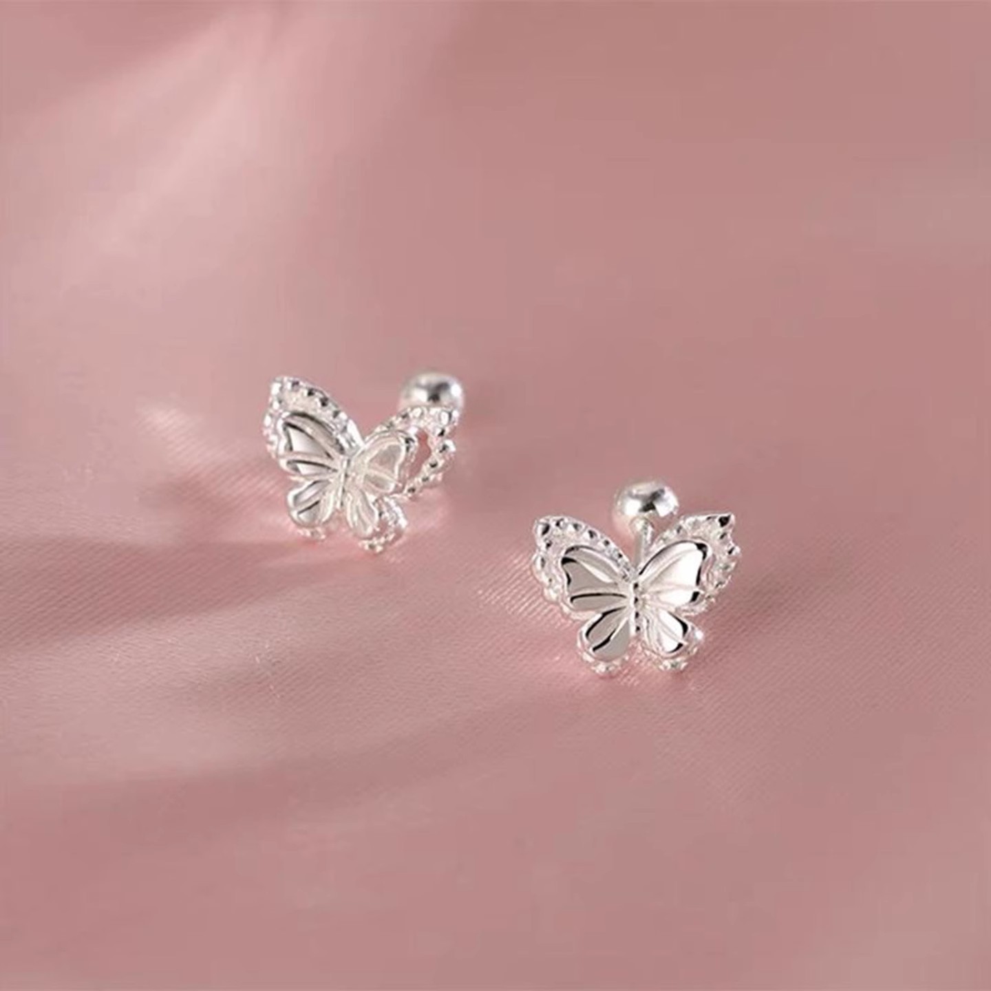 EA0104 silver