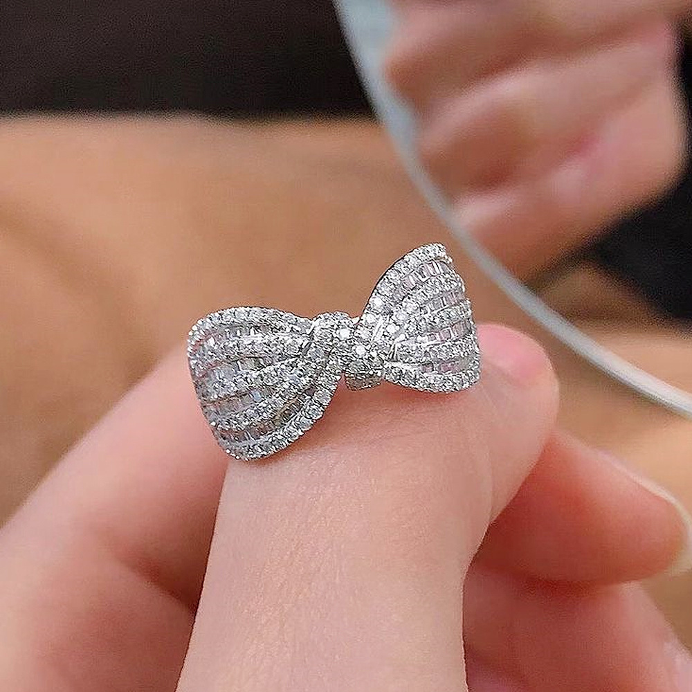 F1563 white gold