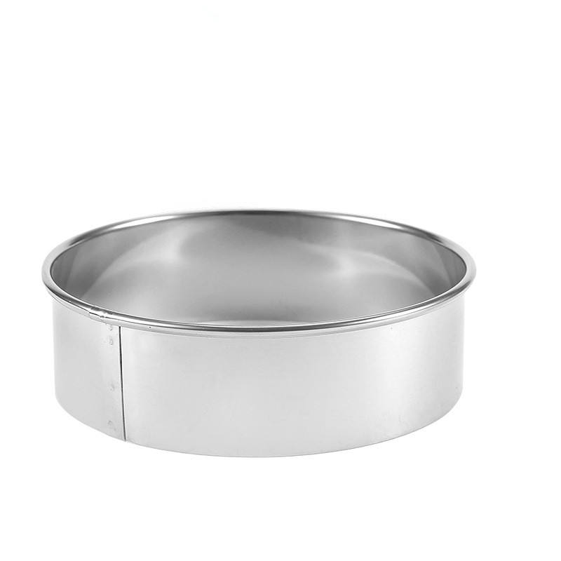 1 emporte-pièce de taille aléatoire