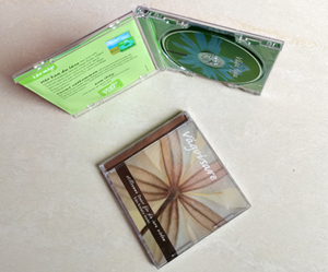 迷你音乐cd在98x90x7.5毫米迷你透明宝石盒包装加8页小册子插入和托盘卡印刷