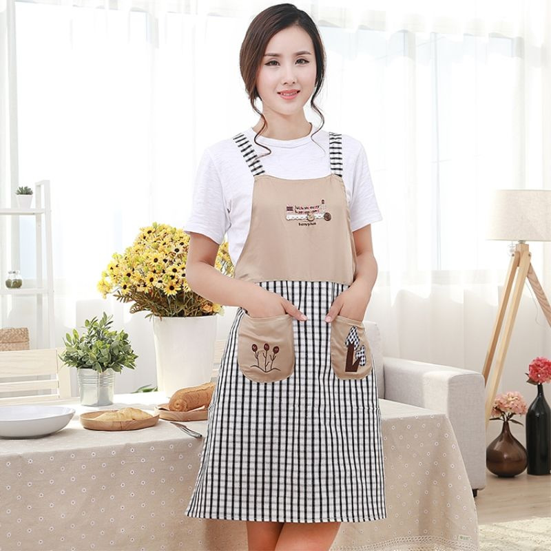 Black apron for the Happiness Tree