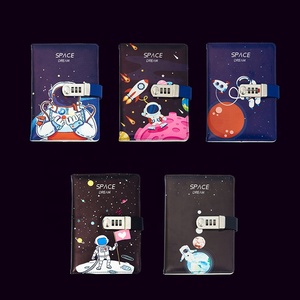 A5 uzay Codebook ilkokul ve orta okul öğrencilerine hediye Astronaut kilitli günlük hesap defteri şifre ile - Product Image 4
