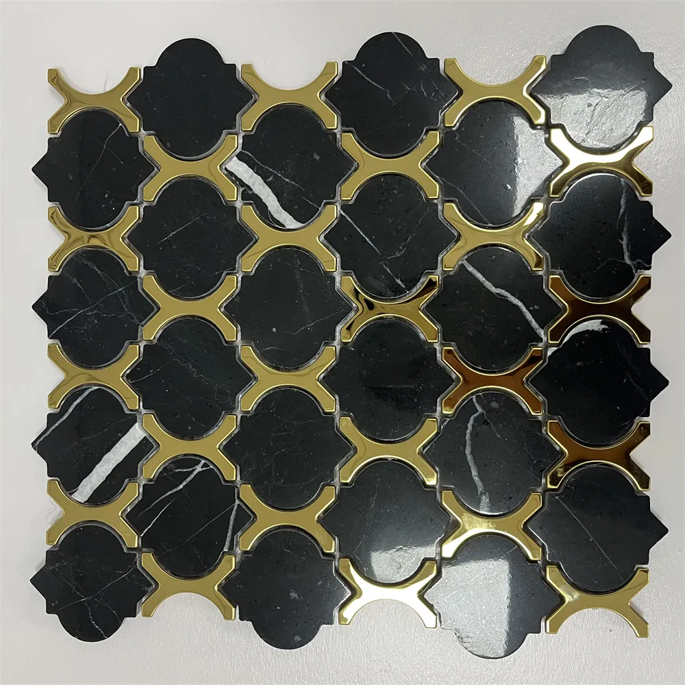 Mármol negro natural hecho a medida con azulejos de mosaico de lujo únicos de acero inoxidable dorado para Villa Hotel, etc. Panel de pared decorativo